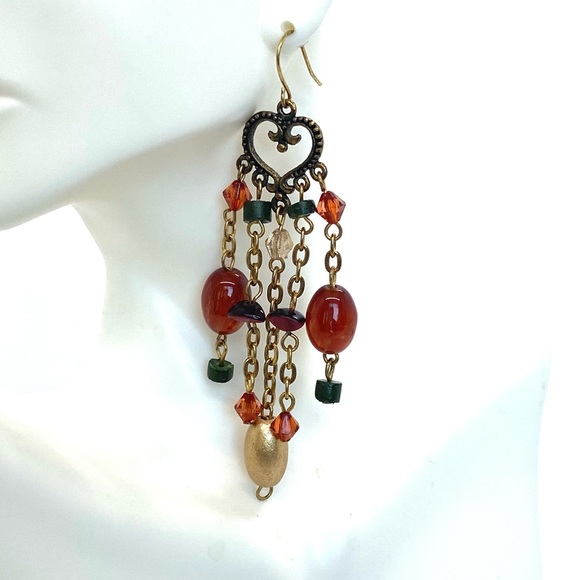 Vintage Styled Dangle Earrings! - Picture 7 of 10